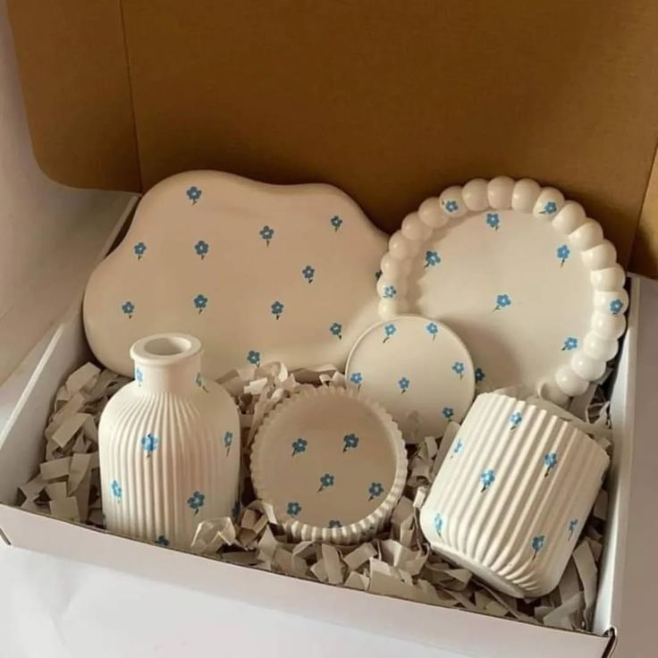 ظروف سنگ مصنوعی